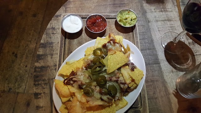 Philomena's Irish Sports Bar & Kitchen