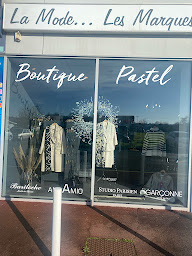 Photo n°2 de Boutique Pastel à Saint-Seurin-sur-l'Isle (Magasin de vêtements pour femmes)