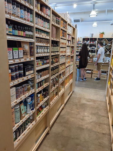 Tiny Grocer / SOCO - Visual