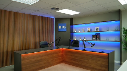 BIG school | Escuela de Marketing Digital, IA y Negocios