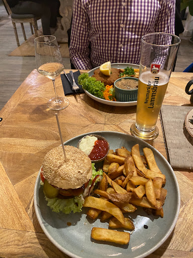 Restaurant im Winzerhotel Trautwein - Thumbnail