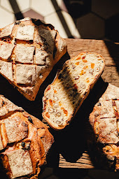Photo n°50 de Boulangerie Feuillette à Lons-le-Saunier (Salon de thé)