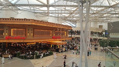 Photos of Hyundai Subiyah Worksite Main Office