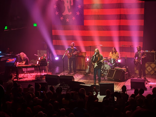 Revolution Hall - Visual