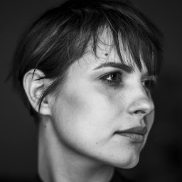 Photo n°21 de Courte à Paris (Salon de coiffure)