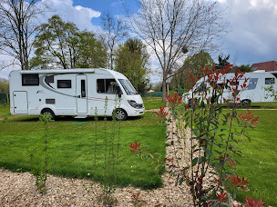 Photo n°3 de Aire de Camping-car Troyes La Champagne à Pont-Sainte-Marie (Terrain pour camping-cars)