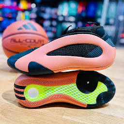 Photo n°55 de Bshop Lille à Lille (Magasin d'articles de sports)