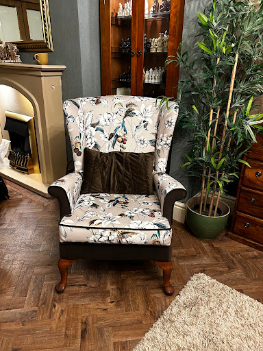 Zone Upholstry - Visual
