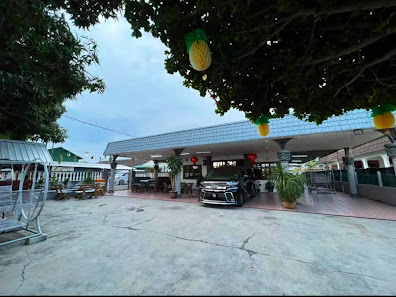 Tanjung Sepat Homestay 丹绒士拔民宿-转弯别居 663, Jalan Tepi Laut, Pekan Tanjung Sepat, 42800 Tanjong Sepat, Selangor, Malaysia