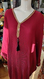 Photo n°2 de Salon de coiffure Mouna Fashion NT VIP à Paris (Magasin)