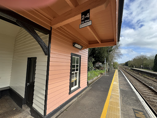 Crediton - Thumbnail