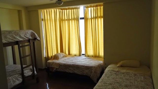 Hostal Huacachina Sunset