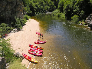 Photo n°3 de Camping Bar Snack Restaurant Les Eaux Vives à St Bonnet-Laval (Restaurant)