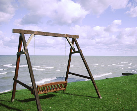 Shoreside Cottage - Visual