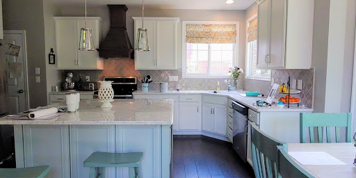 Shades Of Chic, llc - Thumbnail