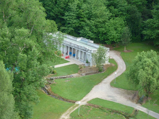 Photo de Camping Ariège Parc Audinac les Bains / Camping Ariege Pyrenees avec piscine à Montjoie-en-Couserans (09200)