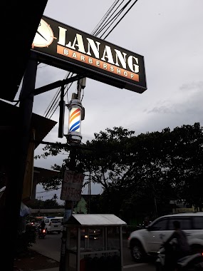 Lanang Barbershop, Author: Tampan Putra