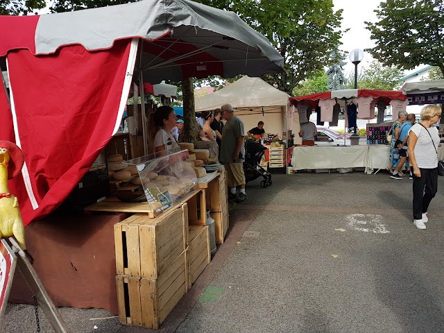 Marché de Quintaou