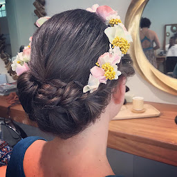 Photo n°33 de Louise B à Carnac (Salon de coiffure)