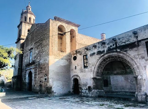 Templo Parroquial San Miguel Arcangel y Nuestra Señora de la Escalera - Thumbnail