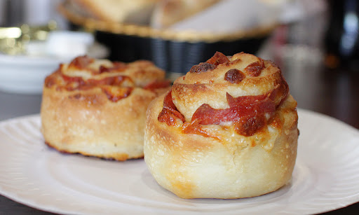 Di Carlo’s Pizzeria of Westbury - Thumbnail