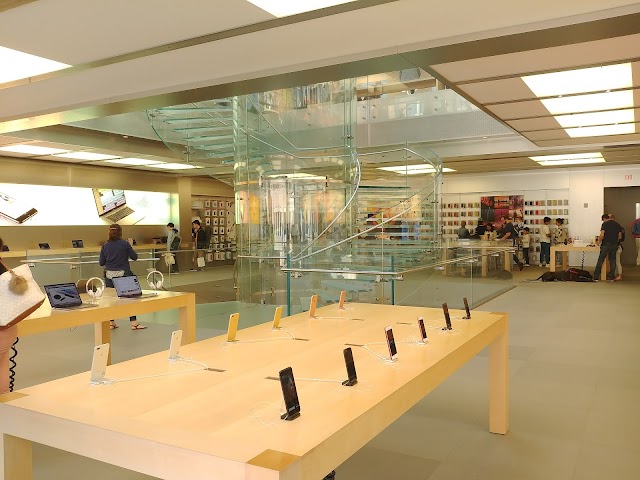 Apple Boylston Street