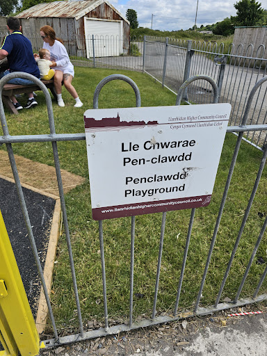 Penclawdd Foreshore Children's Play Area - Thumbnail