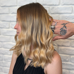 Photo n°34 de L'échevelu (e) à Paris (Salon de coiffure)