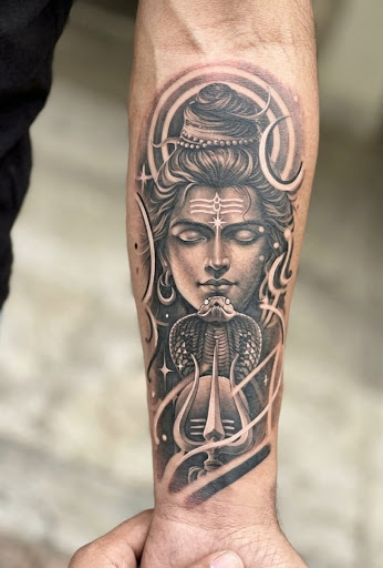 #BestTattooCP #PiercingCP #TattooStudioDelhi #ConnaughtPlace #BodyPiercingDelhi #TattooArtistDelh… post image