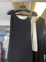 Photo n°12 de Kat Pressing à Paris (Service de retouche de vêtements)