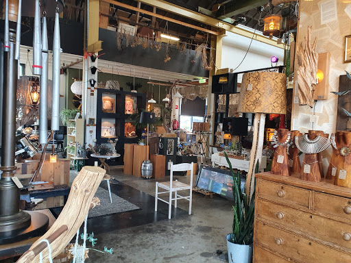 MindsZ Gallery & Upcycle Werkplaats - Thumbnail