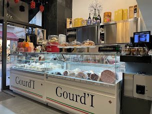 Photo n°5 de Gourd'I Cannes - Pasta bar Authentique italien à Cannes (Restaurant de plats à emporter)