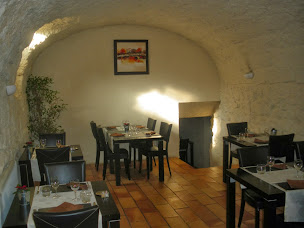 Photo n°39 de Les Caves de la Madeleine à Béziers (Restaurant méditerranéen)