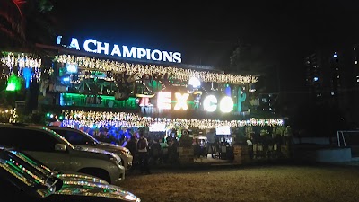 Photos of Mall Zaratoga