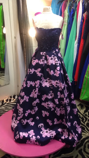 Sassy Stuff Consignment - Visual