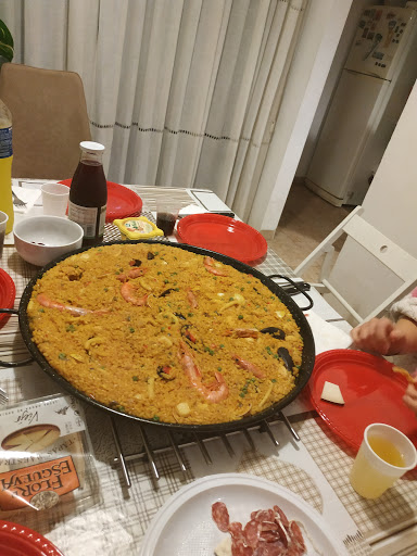 Pollastres a La Llenya