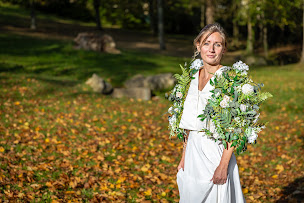Photo n°4 de Elina, vêtements sur mesure à Gaillon (Prestataire de mariage)