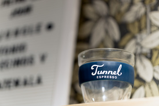 Tunnel Espresso PVM by null