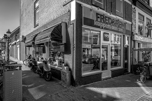 Kappers Aan Zee - Thumbnail
