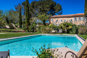 Photo n°42 de Mas du Cimaï, chambres & table d'hôtes, piscine et gîte à Évenos (Chambre d'hôtes)