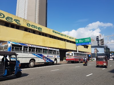 Photos of Kollupitiya Supermarket Bus Station