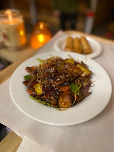 Mogul/Yo Thai - Restaurant