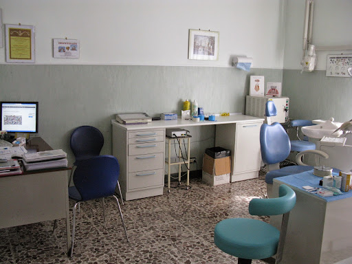 Studio di Odontoiatria dott. Colucci Cante Giuseppe - Thumbnail