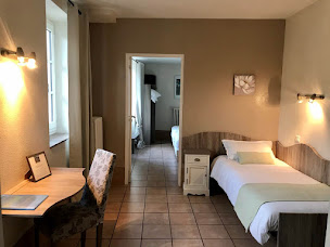 Photo n°24 de Hôtel des Bains à Figeac (Hôtel)