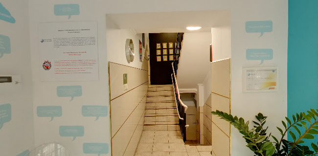 Numer telefony do Kanadyjska Szkoła Podstawowa Nr 84