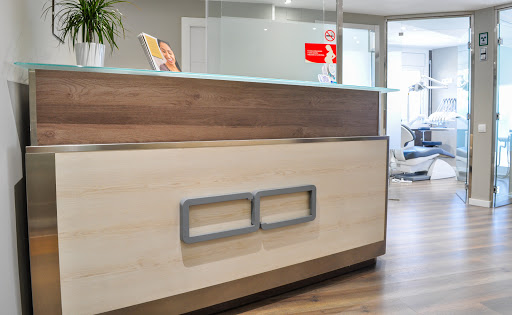 Clínica Dental Sánchez Paoli Logo