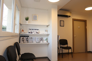 Photo n°2 de Dr Jonathan ELBAZ - Chirurgie Maxillo Faciale à Aix-en-Provence (Chirurgien plasticien)