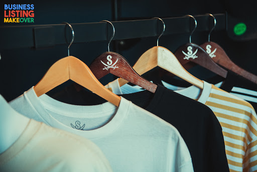 Showdown Merchandising - Visual