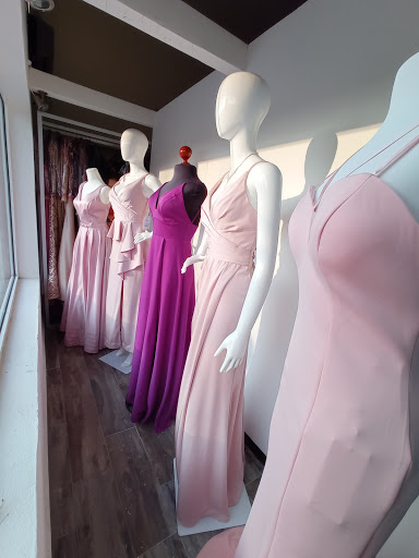 Blueberry Dress Boutique - Thumbnail