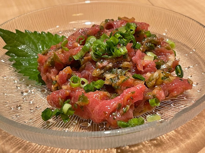 新橋 シロマル。